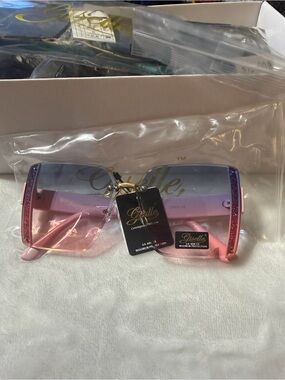 Pink to Purple Gradient Oversized Women’s Sunglasses